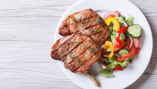 女性らしさは「肉」が支える！？肉食が女らしさを作る